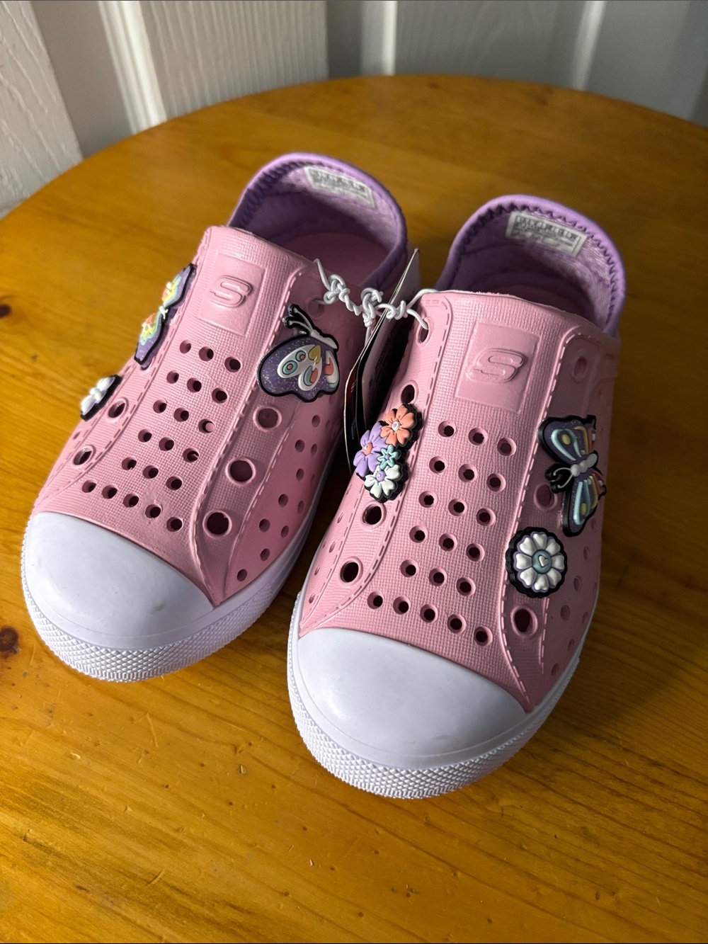 Skechers Pink Foamies Shoes 10 NWT